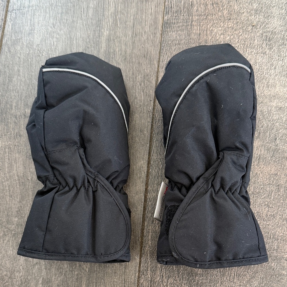 H&M Black Kids Mittens with Reflective Trim